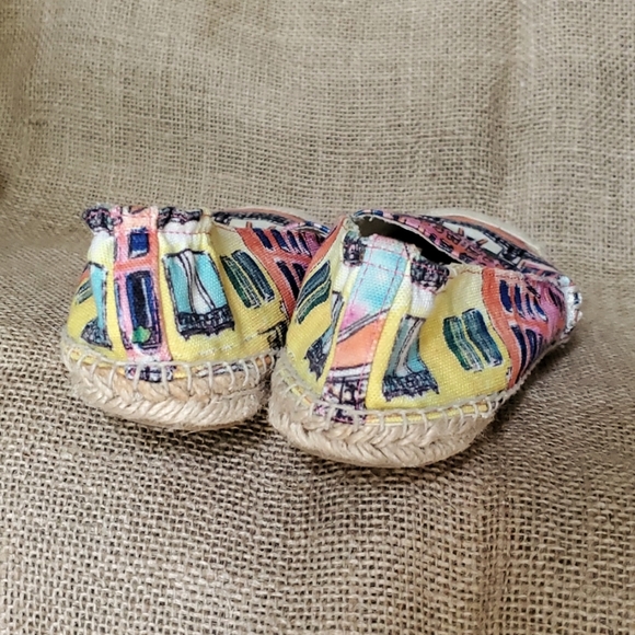 NINE WEST canvas & rope fun funky espadrille - Picture 3 of 6